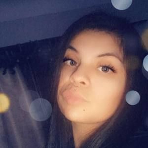 Meet your Posher, Daniela